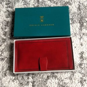 Prince Gardner Vtg lambskin bifold wallet NWT Red